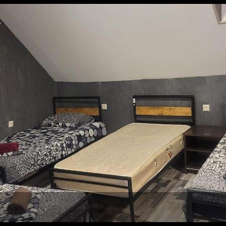 Kiev Hostel Tbilisi Exterior photo