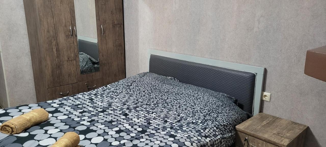 Kiev Hostel Tbilisi Exterior photo