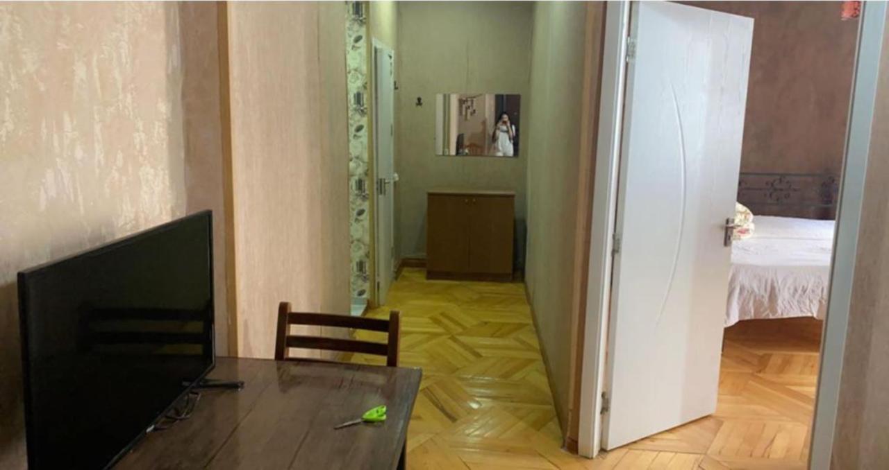 Kiev Hostel Tbilisi Exterior photo