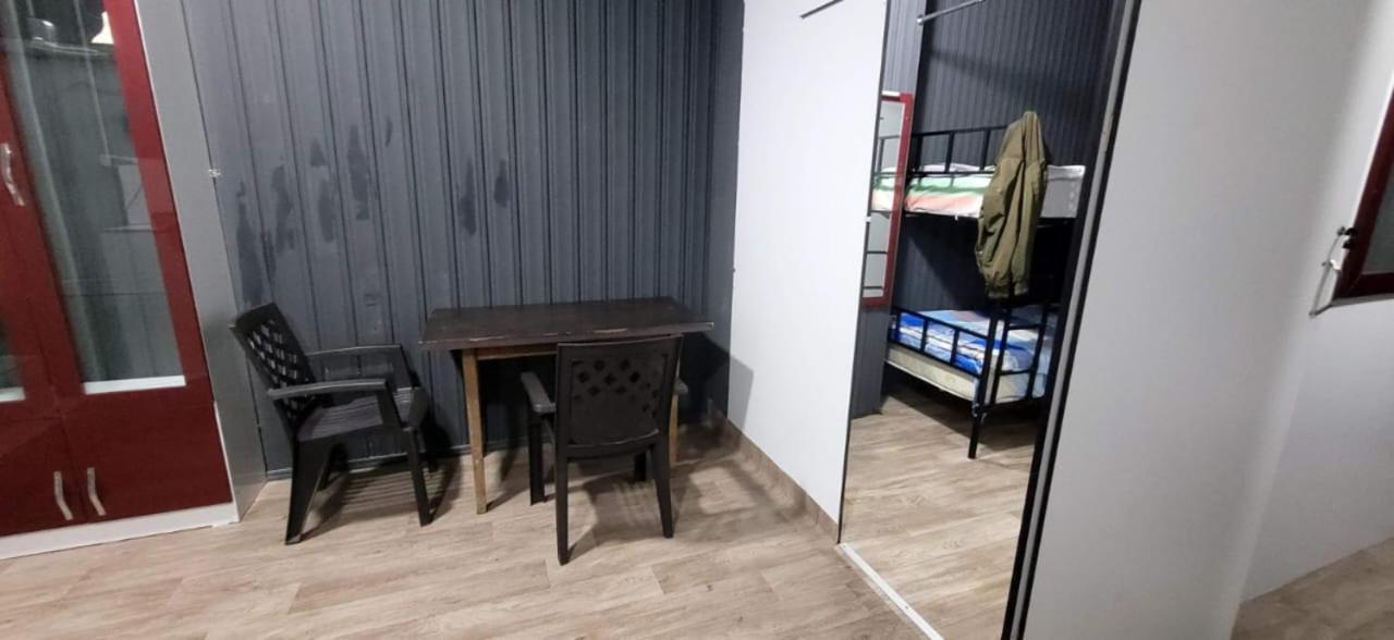 Kiev Hostel Tbilisi Exterior photo